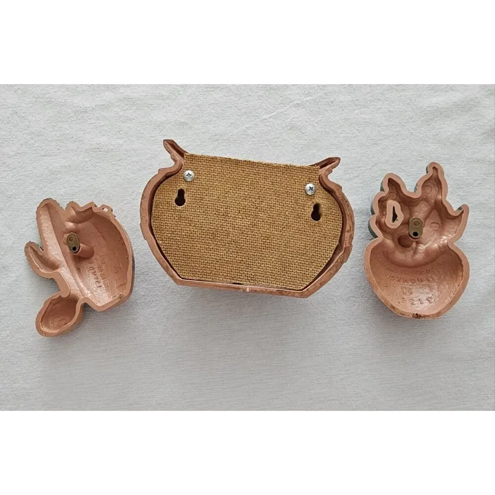 Vintage Kitchen Wall Plaques USA Burwood South Western Cactus Pottery